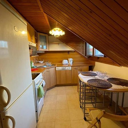Attic Flat In The Center Bratislava Exterior foto